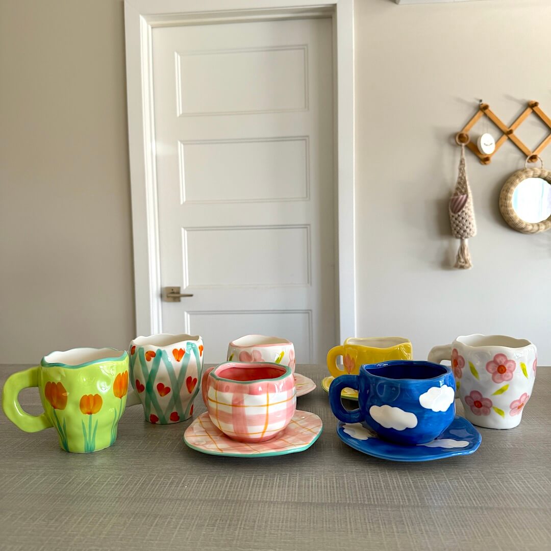 Flora Vintage Ceramic Mugs